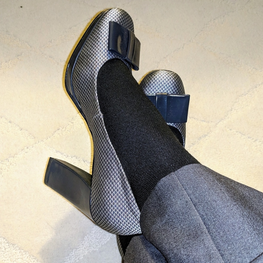 💥 CLEARANCE 💥   Vintage Ann Marino  Platform